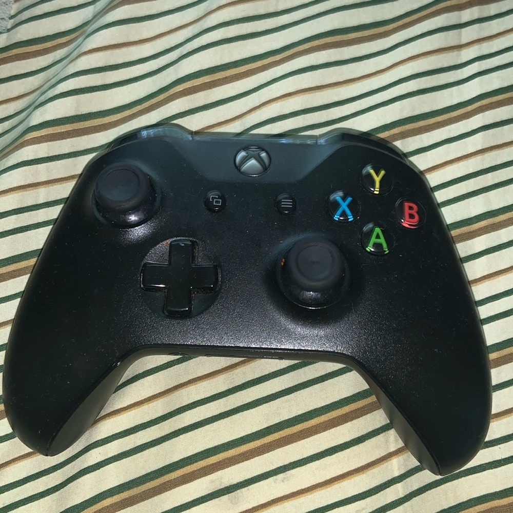 Xbox controller (need batteries)